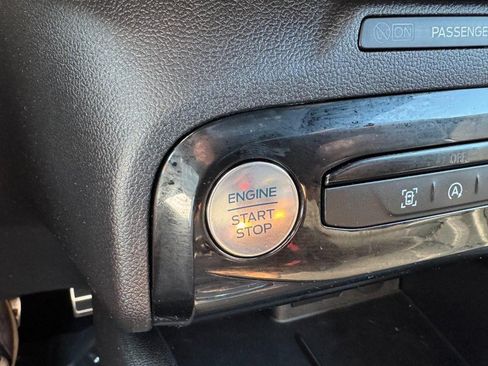 Used 2024 Ford Escape ST-Line w/ Tech Pack #1 FWD image 23