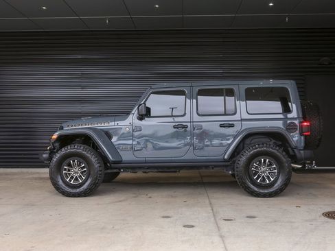 Used 2024 Jeep Wrangler Unlimited Rubicon 392 image 2