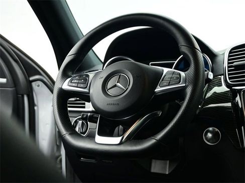 Used 2017 Mercedes-Benz GLE 43 AMG 4MATIC image 13