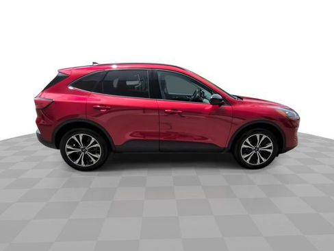 Used 2021 Ford Escape SE w/ SE Sport Appearance Package AWD/4WD image 9