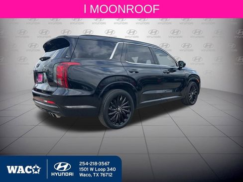 Used 2024 Hyundai Palisade Calligraphy image 16