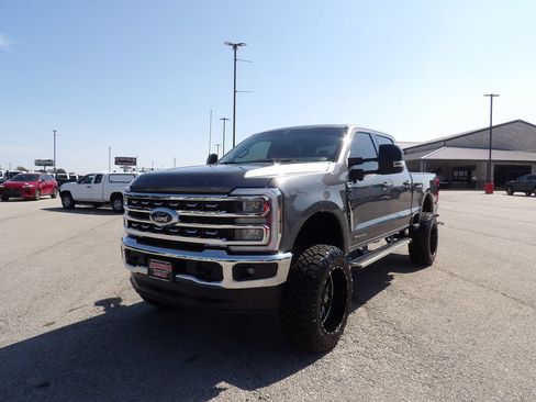 Used 2025 Ford F250 Lariat AWD/4WD image 62