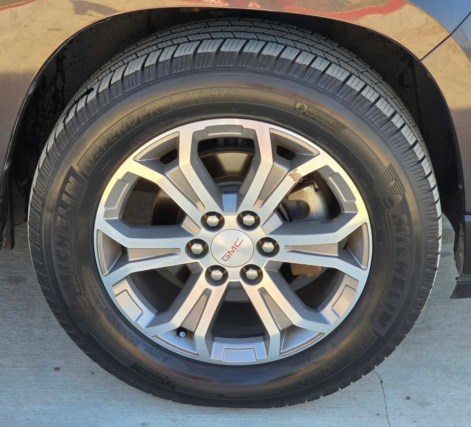 Used 2016 GMC Acadia SLT FWD image 28