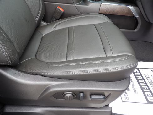 Used 2023 GMC Sierra 3500 Denali w/ Denali Ultimate Package image 49