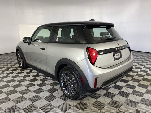 New 2026 MINI Cooper 2-Door Hardtop image 18