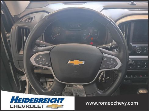 Used 2022 Chevrolet Colorado ZR2 image 18