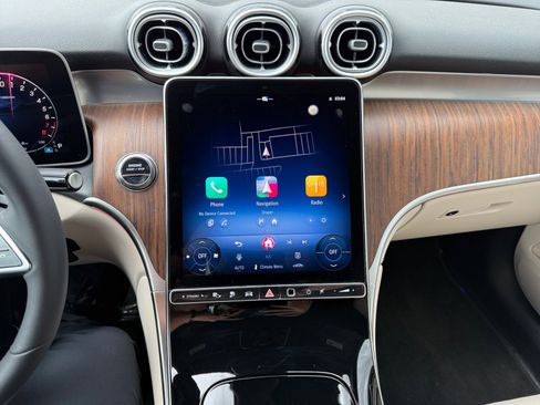 Certified 2026 Mercedes-Benz GLC 350e 4MATIC image 12