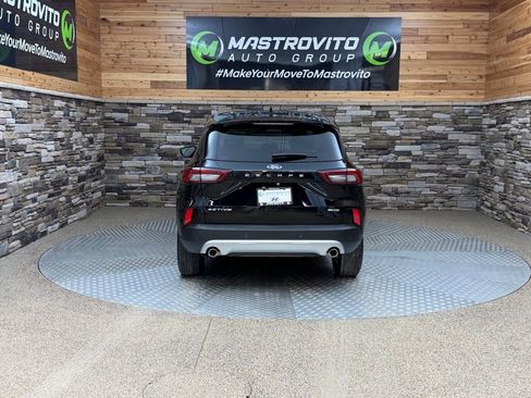 Used 2024 Ford Escape Active w/ Tech Pack #1 AWD/4WD image 8