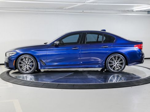 Used 2018 BMW M550i xDrive image 2