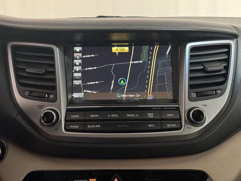 Used 2016 Hyundai Tucson Limited w/ Option Group 03 image 24