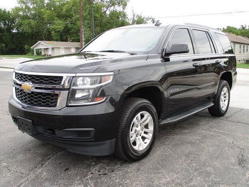 Used 2017 Chevrolet Tahoe LS w/ Skid Plate Package AWD/4WD image 5