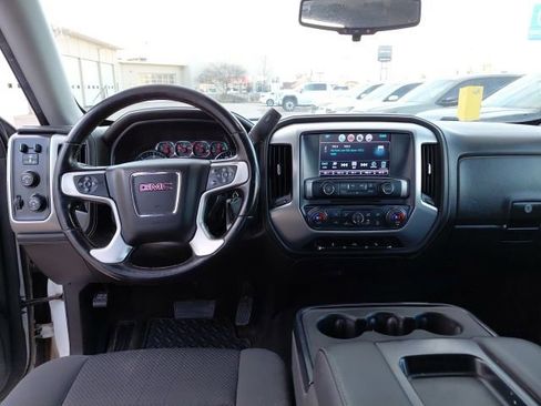 Used 2018 GMC Sierra 1500 SLE w/ SLE Value Package image 27