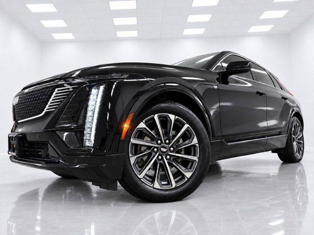 Used 2024 Cadillac Lyriq Sport AWD/4WD image 8