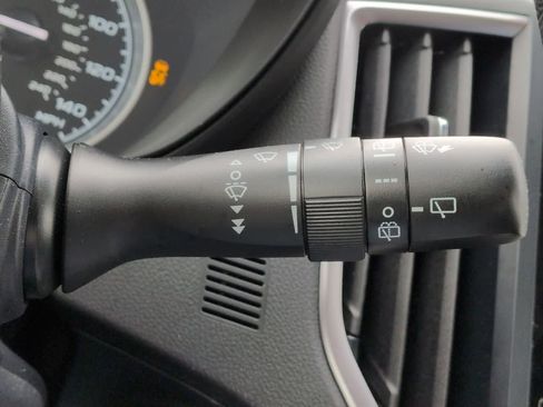 Certified 2023 Subaru Forester Premium image 28