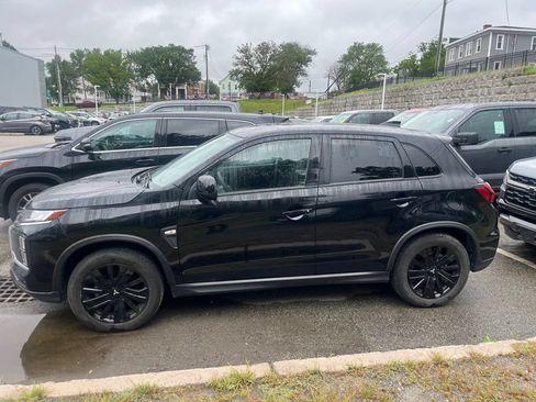 Used 2025 Mitsubishi Outlander Sport LE AWD/4WD image 4