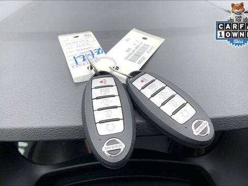 Used 2023 Nissan Sentra SV w/ All-Weather Package image 9