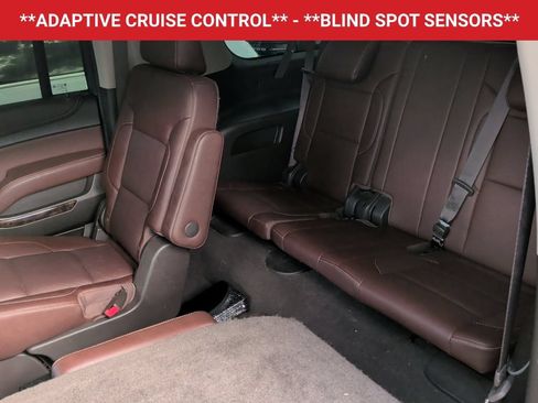 Used 2020 Chevrolet Suburban Premier w/ Max Trailering Package AWD/4WD image 11