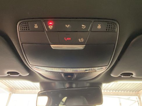Used 2020 Mercedes-Benz GLC 300 w/ Multimedia Package image 30