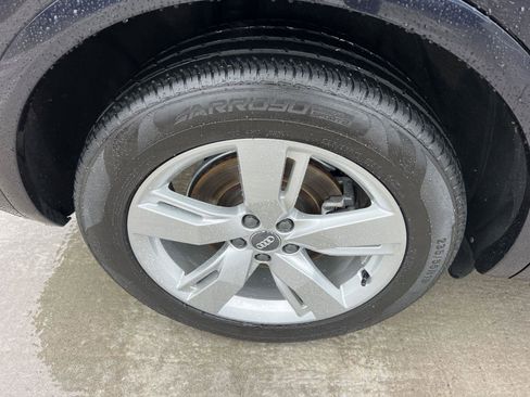 Used 2019 Audi Q5 2.0T Premium Plus w/ Premium Plus Package image 17