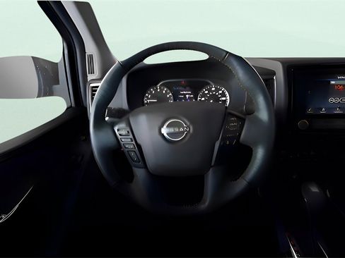 Used 2024 Nissan Frontier SV w/ SV Convenience Package image 9