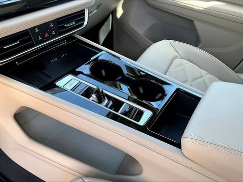 New 2026 Volkswagen Atlas SE AWD/4WD image 23
