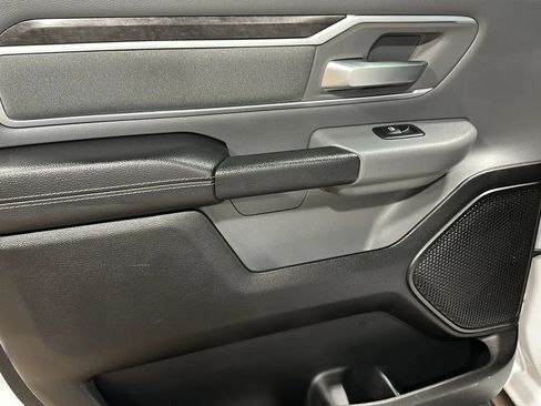 Used 2020 RAM 1500 Big Horn AWD/4WD image 12