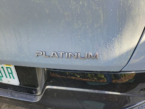 Used 2025 Nissan Murano Platinum w/ Cargo Package image 13