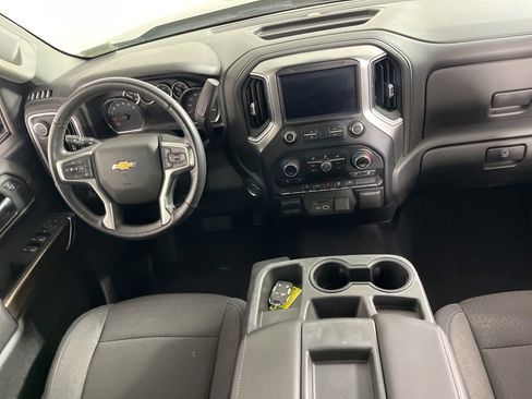 Used 2020 Chevrolet Silverado 1500 LT w/ Texas Edition AWD/4WD image 14
