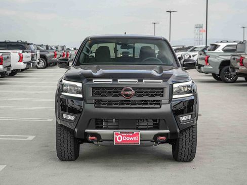 New 2026 Nissan Frontier PRO-4X w/ Tow Package AWD/4WD image 2