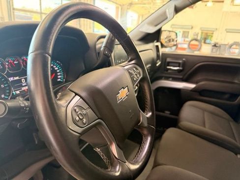 Used 2018 Chevrolet Silverado 1500 LT w/ All Star Edition AWD/4WD image 11