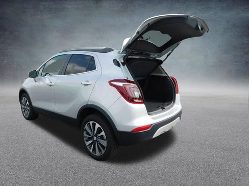 Used 2022 Buick Encore Preferred w/ Safety Package AWD/4WD image 21