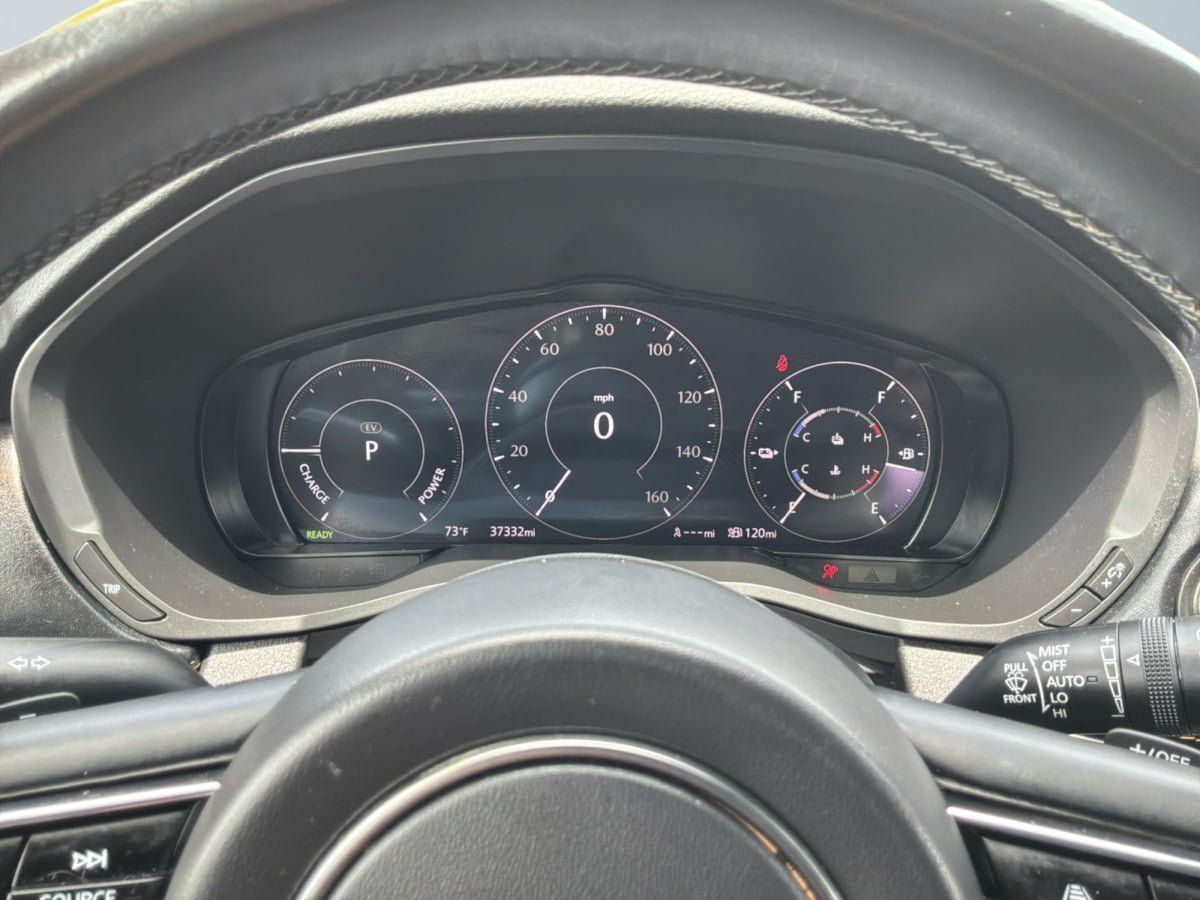 Used 2024 MAZDA CX-90 Plug-In Hybrid w/ Premium Plus AWD/4WD image 12