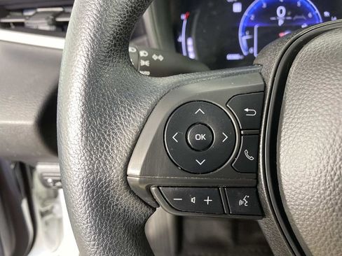 Used 2026 Toyota Corolla LE FWD image 15