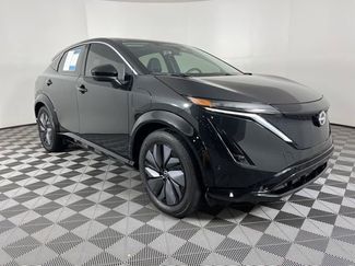 Used 2023 Nissan Ariya FWD video 2