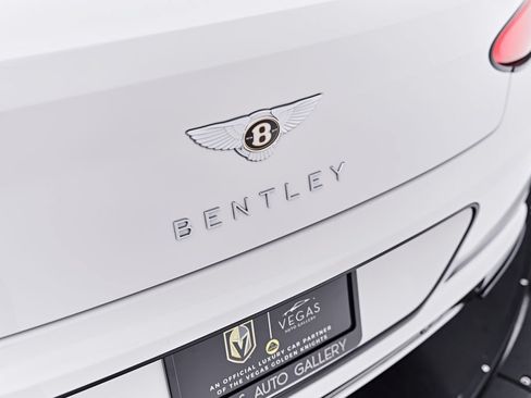 Used 2020 Bentley Continental GT AWD/4WD image 32
