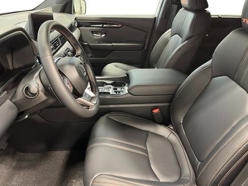 New 2026 Honda Pilot TrailSport image 16