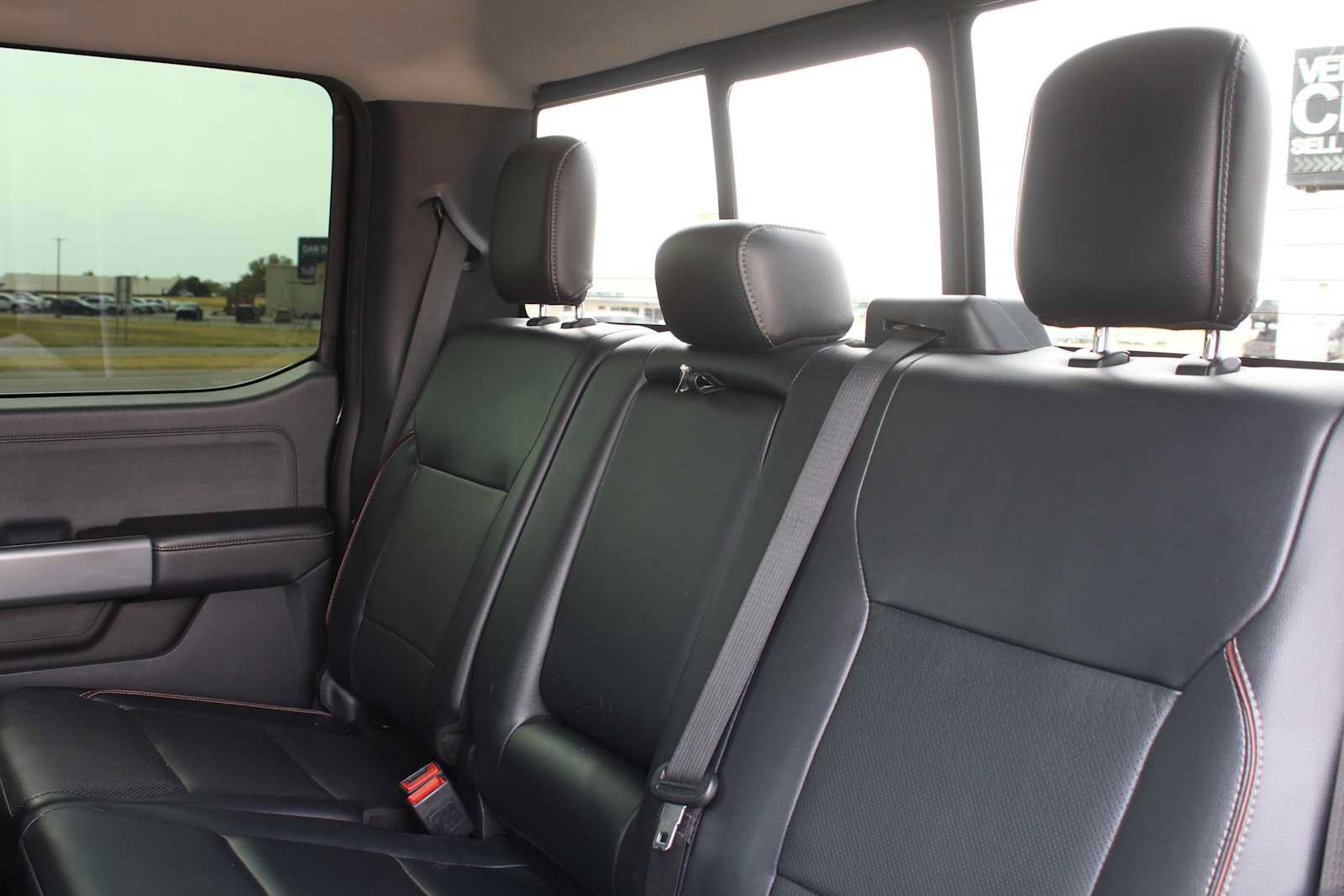 Used 2024 Ford F450 Lariat w/ Lariat Ultimate Package AWD/4WD image 29