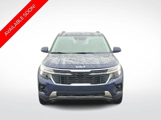 Used 2026 Kia Seltos EX w/ EX Sunroof Package AWD/4WD image 3