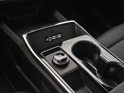 New 2026 Chevrolet Equinox RS FWD image 21