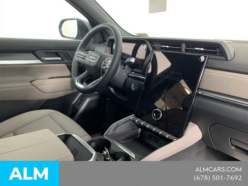 Used 2026 GMC Terrain Elevation w/ Elevation Premium Package AWD/4WD image 30