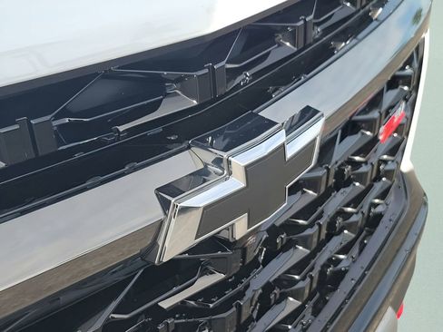New 2026 Chevrolet Traverse Z71 w/ Enhanced Driving Package AWD/4WD image 42