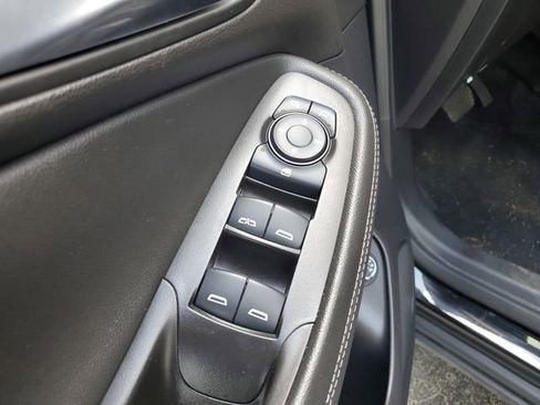 Used 2025 Buick Encore GX Preferred image 16