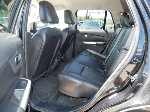 Used 2011 Ford Edge Limited AWD/4WD image 16