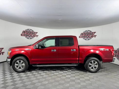 Used 2018 Ford F150 XLT w/ Equipment Group 302A Luxury AWD/4WD image 4