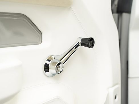 Used 2024 Ford Bronco Black Diamond AWD/4WD image 9