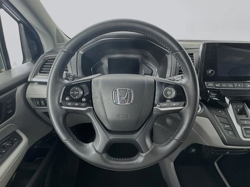 Certified 2018 Honda Odyssey EX-L image 11