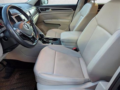 Used 2018 Volkswagen Atlas SE image 15