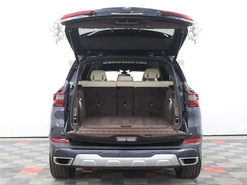 Used 2019 BMW X5 xDrive40i w/ Convenience Package AWD/4WD image 7