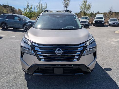 New 2026 Nissan Rogue Platinum w/ Platinum Premium Package AWD/4WD image 9