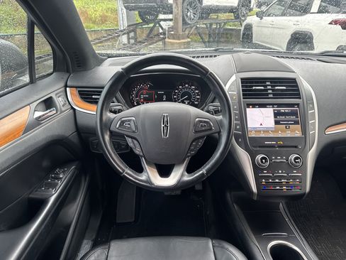 Used 2017 Lincoln MKC Reserve AWD/4WD image 11